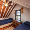 Отель Athena's Mahogany House by the Bay 4 Bedroom/2 Bathroom, фото 5