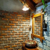 Отель Highway 20 Homestay, фото 5