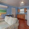 Отель Quiet Cottage < 1/2 Mi to Gulf Coast & Boardwalk!, фото 4