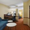 Отель Fairfield Inn and Suites by Marriott Chicago Midway Airport, фото 6