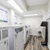 Отель Iconic Rideau 1Bd Unit Balcony Free Parking, фото 6