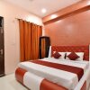 Отель New Arya 2 by OYO Rooms, фото 11