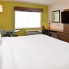 Отель Holiday Inn Express And Suites Ottumwa, an IHG Hotel, фото 4