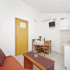 Отель Comfortable Apartment in Makarska Near to Beach, фото 6