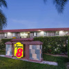 Отель Super 8 by Wyndham Redlands/San Bernardino, фото 10