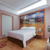Отель Vienna Hotel (Huizhou Qiuchang Yingbin Road), фото 1