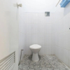 Отель OYO 93976 Maluku Guest House, фото 10