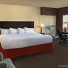 Отель Quality Inn & Suites Yellowknife, фото 2