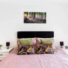 Отель Stylish 2 Bed/2 Bath, Parking - Bracknell Centre, фото 4