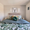 Отель Boutique 3-bed Home with Free Parking in Glasgow, фото 13