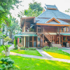 Отель Traditional Thai Lanna Style 2 Storey Wooden House, фото 1