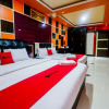 Отель RedDoorz Plus near DC Mall Batam, фото 15