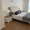 Отель Bracknell - Stunning 2 bedroom Flat with Spectacular Views, фото 3