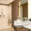 Отель SpringHill Suites Cape Canaveral Cocoa Beach, фото 16