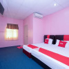 Отель OYO 89984 Noris Wang Homestay, фото 6