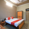 Отель OYO 23499 Hotel Sky Inn, фото 5