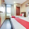 Отель OYO 90282 Hotel Taj (seksyen 7) в Шах-Аламе