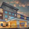 Отель Fairfield Inn & Suites Boulder Broomfield/Interlocken, фото 1