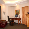 Отель Sophie Station Suites, фото 2