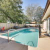 Отель Pet-friendly Fort Walton Beach Home: 4 Mi to Ocean, фото 13