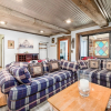 Отель Mountain Time - Comfortable Cabin With Unique And Rustic Look! Ping Pong, Foosball In A Game Room! 3, фото 3
