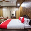 Отель Oyo 28591 Hotel Madur Milan Garden, фото 16