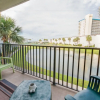 Отель Sugar Beach by Book That Condo, фото 8