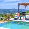 Отель Villa Vardis Heated Pool, фото 18