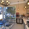 Отель Best Western Carmel's Town House Lodge, фото 26
