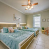 Отель Penthouse Luxury - Exquisite Oceanside Condo, фото 5
