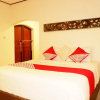 Отель OYO 604 Cemara's Homestay, фото 25