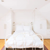 Отель Stunning 3 Bedroom House in Dublin With Courtyard, фото 14