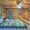 Отель Return to Eden Cabin w/ Hot Tub: 4 Mi to Dollywood, фото 8