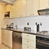 Отель Snug In the City Apartment, фото 15