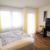 Отель Schwarz Wienerwald Appartements, фото 3