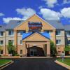 Отель Fairfield Inn By Marriott Traverse City, фото 1