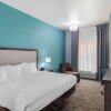 Отель Clarion Inn & Suites DFW North, фото 27