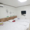 Отель Dalkom Myeongdong Guesthouse в Сеуле