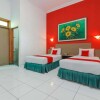 Отель RedDoorz Plus near Alun Alun Kejaksan Cirebon, фото 8