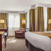 Отель Quality Inn & Suites, фото 4