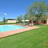 Отель Spacious Farmhouse in Pienza with Swimming Pool, фото 17