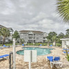 Отель Myrtlewood Resort Condo w/ Games < 2 Mi to Beach!, фото 14