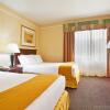 Отель Candlewood Suites Grand Rapids Airport, фото 6