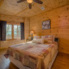 Отель Green Pine Cabin by Escape to Blue Ridge, фото 11