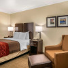 Отель Comfort Inn Columbia Gorge, фото 3