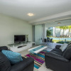 Отель Blue on Blue Apartment 813, фото 5