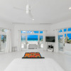 Отель Ocean Front 7-bedroom 7-bath Sunset Views Malmok!, фото 18
