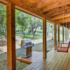 Отель Cozy New Braunfels Family Cabin w/ Porch & Views!, фото 3