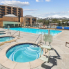 Отель Water House On Main 5104 2 Bedroom Condo by RedAwning, фото 15