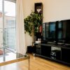 Отель 1 Bedroom Flat in East London, фото 2